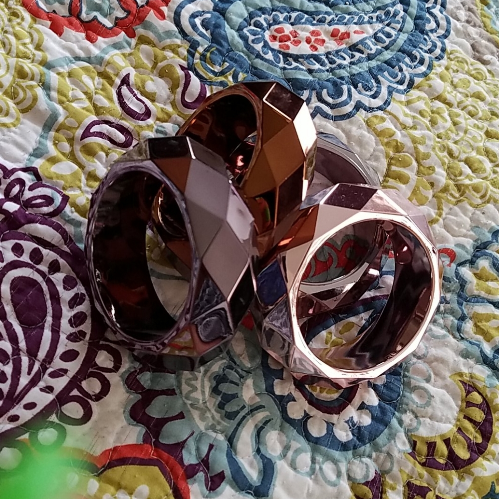 💥3 for $15💥 Geometric bangles - Picture 2 of 12